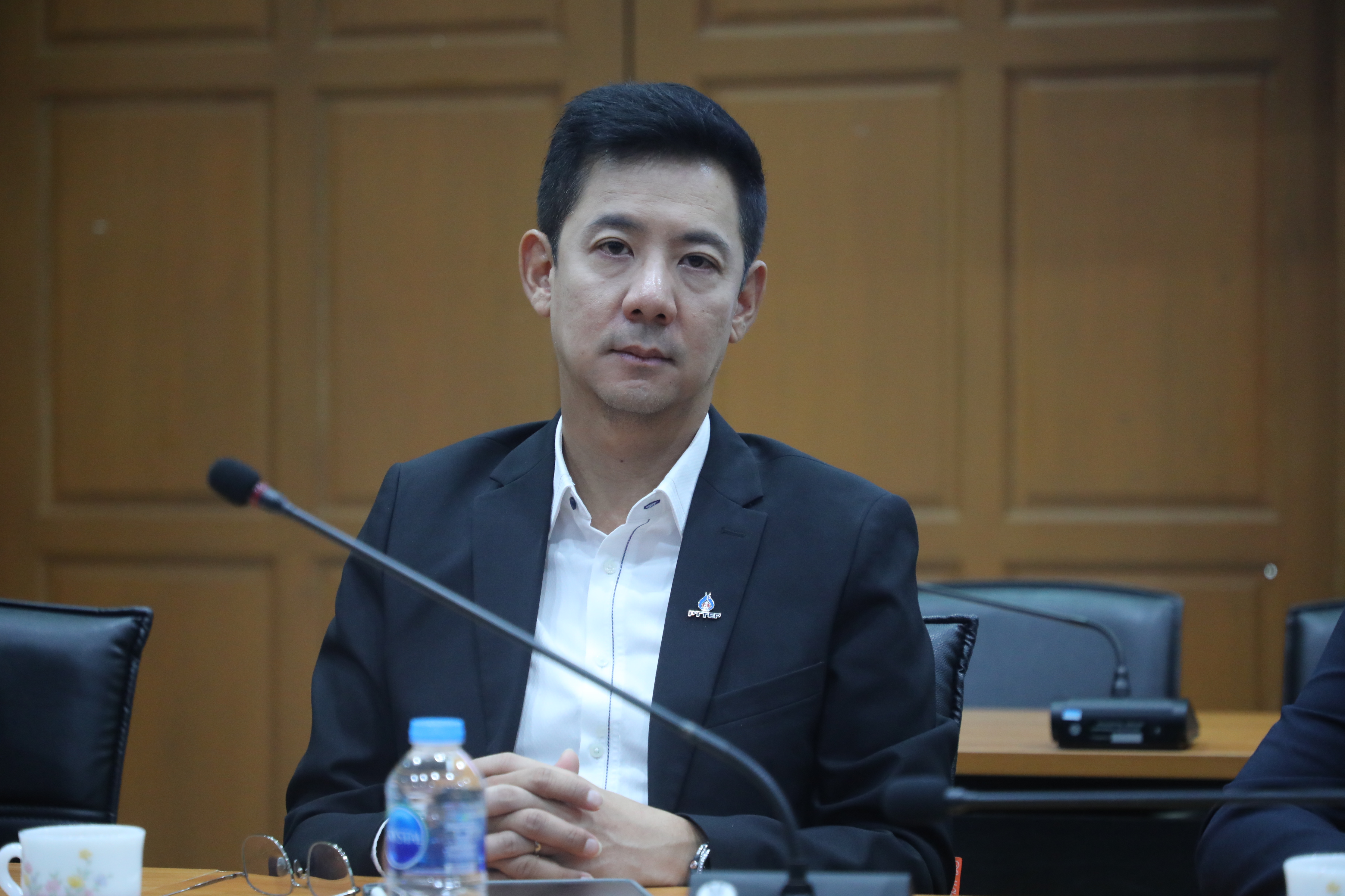 title - ส.ป.ก. ประชุมเรื่องการขออนุญาตใช้ประโยชน์ที่ดินและการเก็บค่าตอบแทนการใช้ประโยชน์ที่ดินในเขตพื้นที่สำนักงานการปฏิรูปที่ดินเพื่อเกษตรกรรมต่อการประกอบกิจการปิโตรเลียม